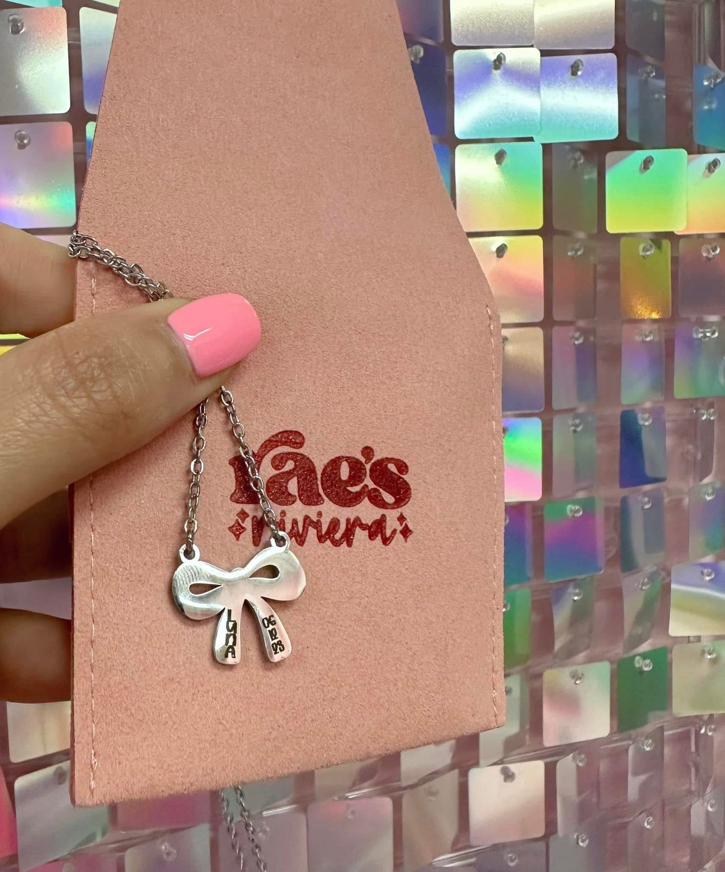 Bow Necklace