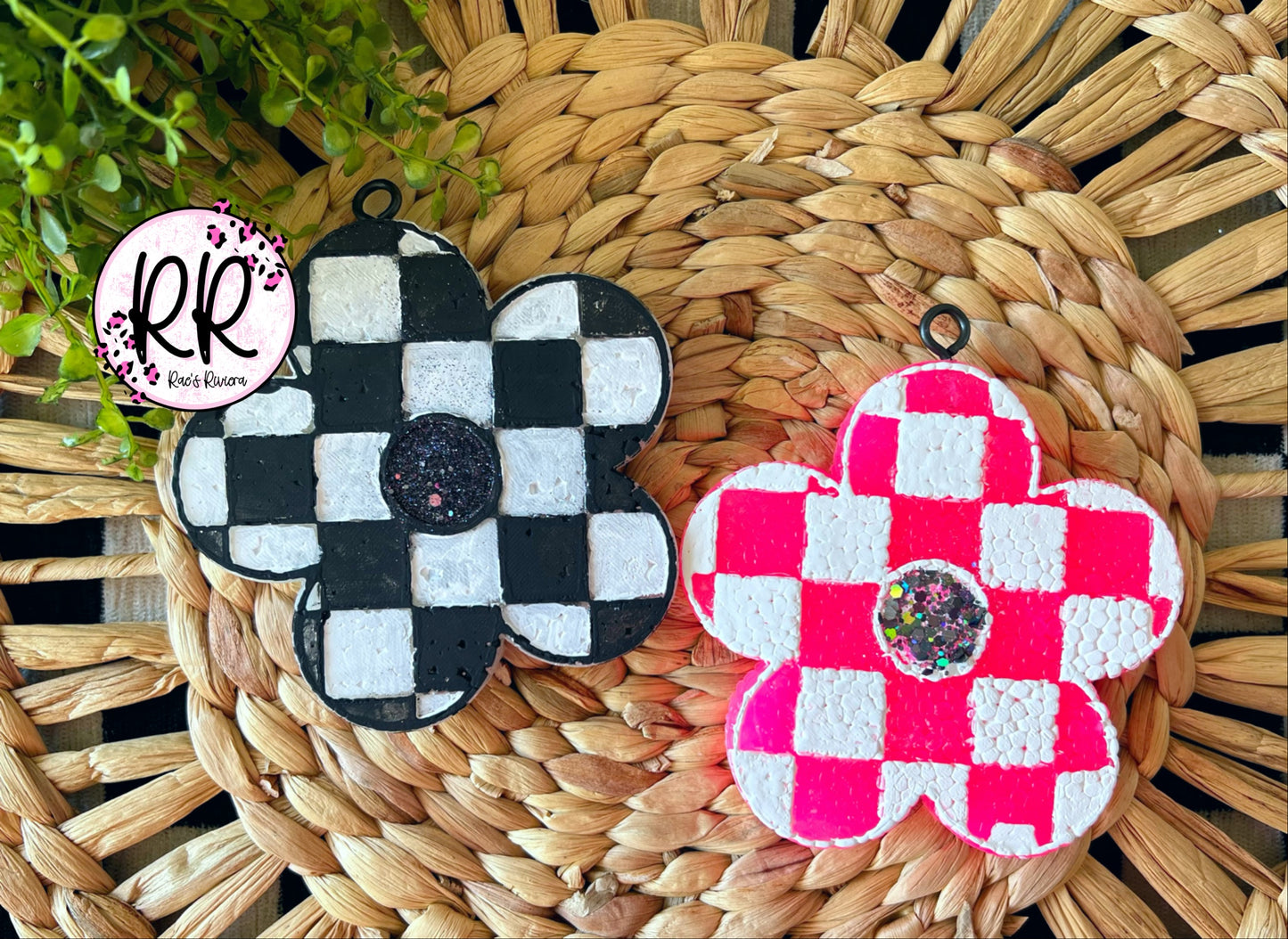 Checkered Flower Freshie
