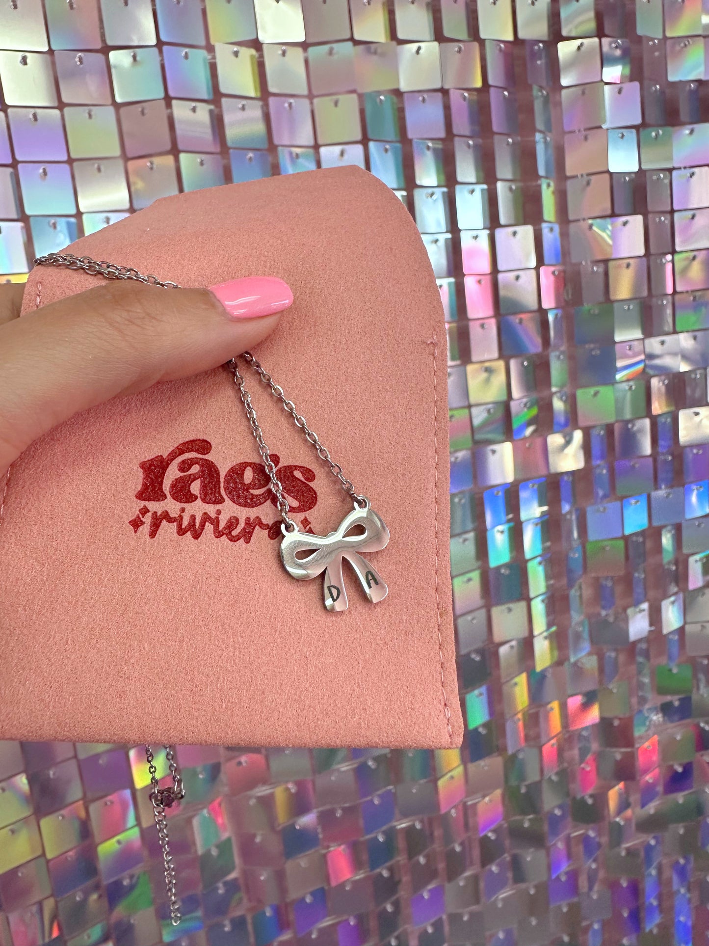 Bow Necklace