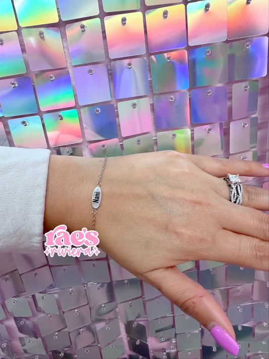 Dainty Oval Bracelet