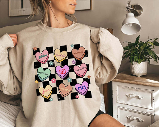 Swiftie Retro Convo Hearts